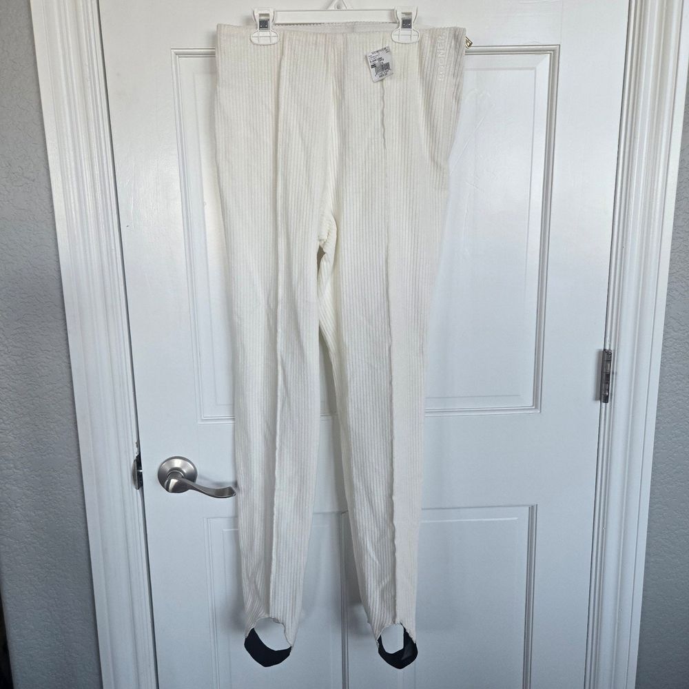 Vintage Bogner Corduroy ski Pants Womans Size 8 Trouser Stirrup Pleat off-white